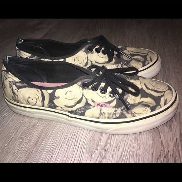 Rose Vans - Picture 4 of 5